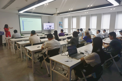 创业百日苦，路演见真章 中关村大讲堂聚焦企业信息技术咨询新路径